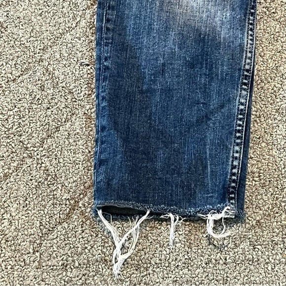 H&M Blue Skinny Jeans with Vintage Wash - Picture 6 of 11
